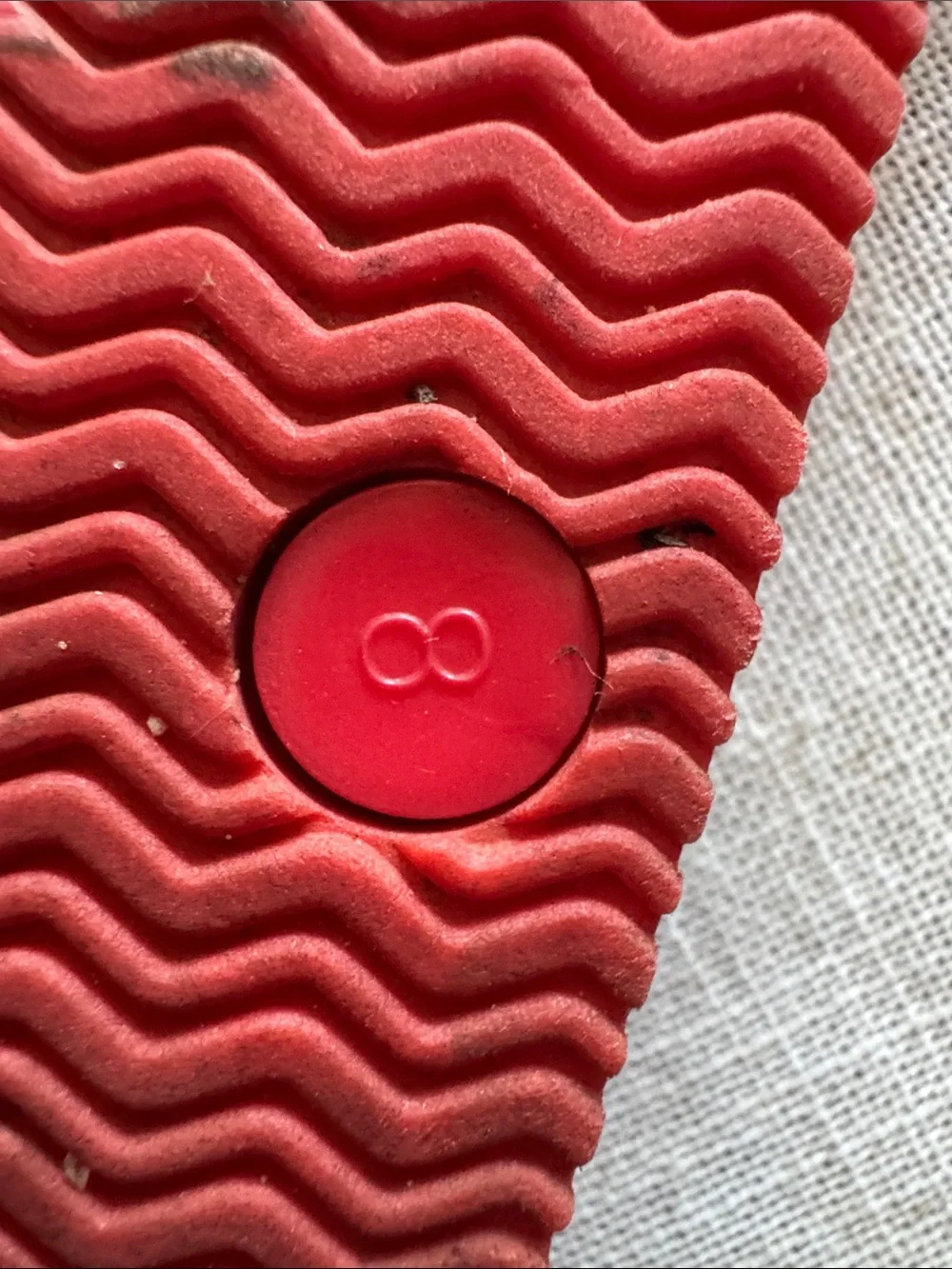 Dkny flip flop